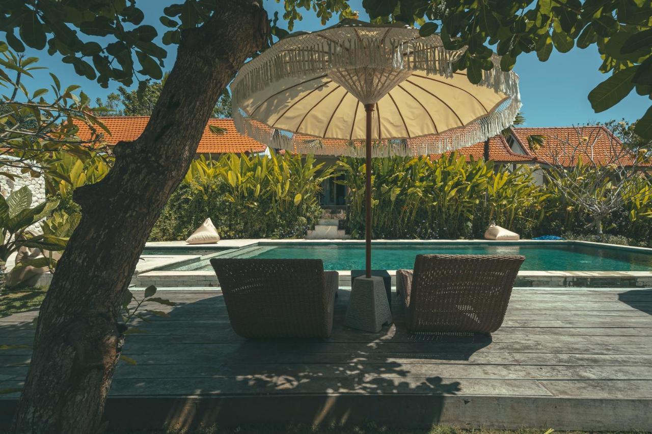 Cari Surf Camp & Studio'S Uluwatu Dış mekan fotoğraf