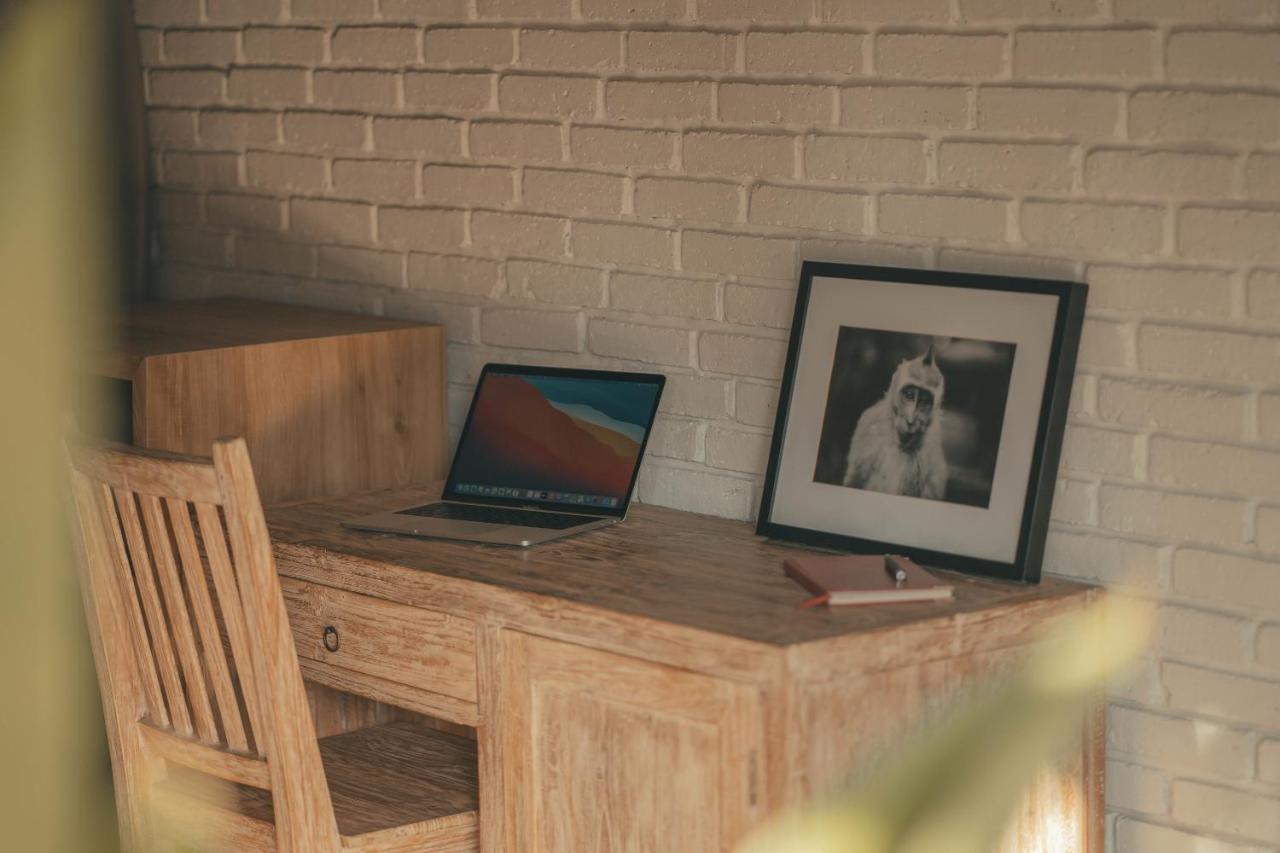 Cari Surf Camp & Studio'S Uluwatu Dış mekan fotoğraf