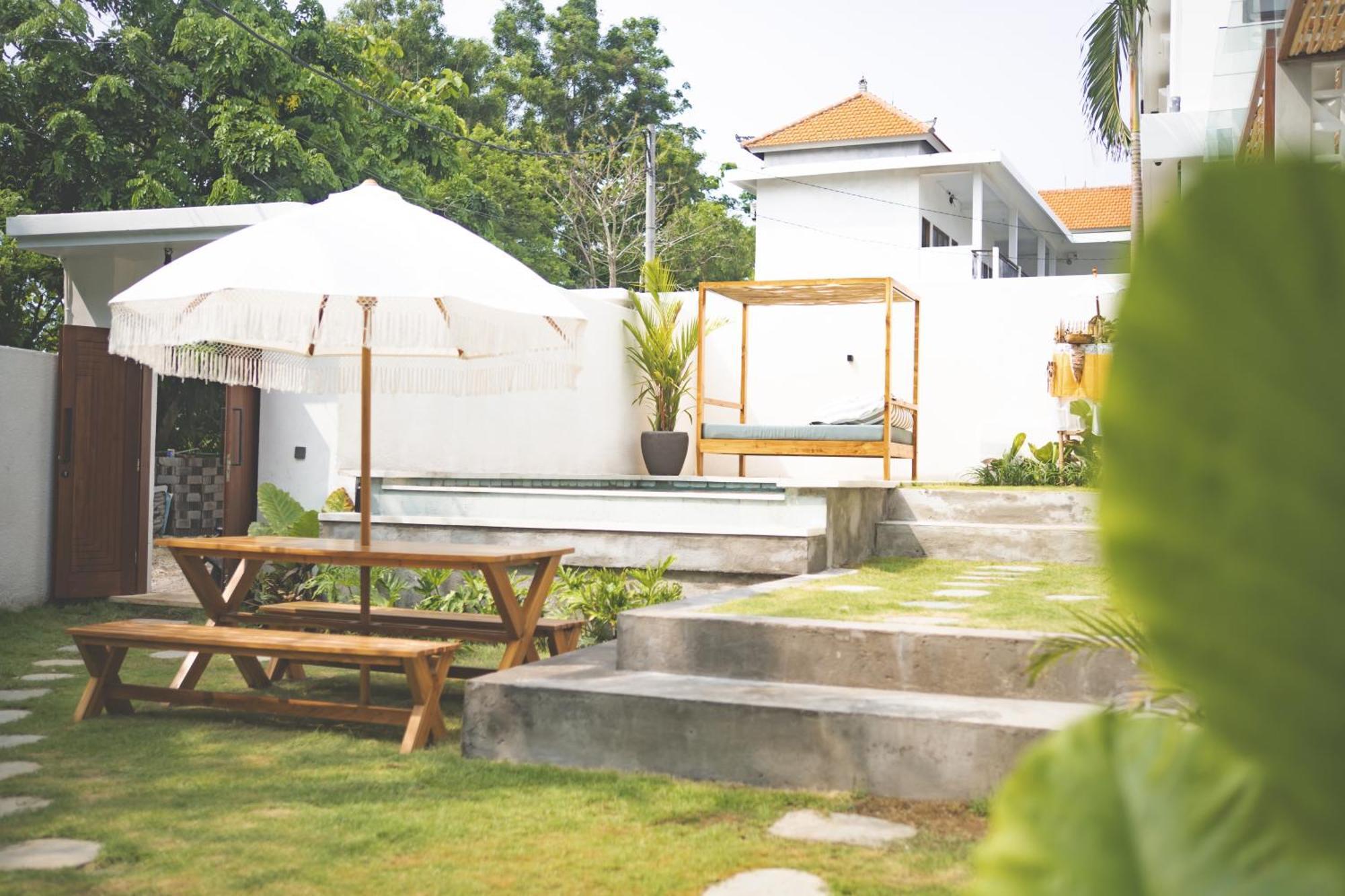 Cari Surf Camp & Studio'S Uluwatu Oda fotoğraf