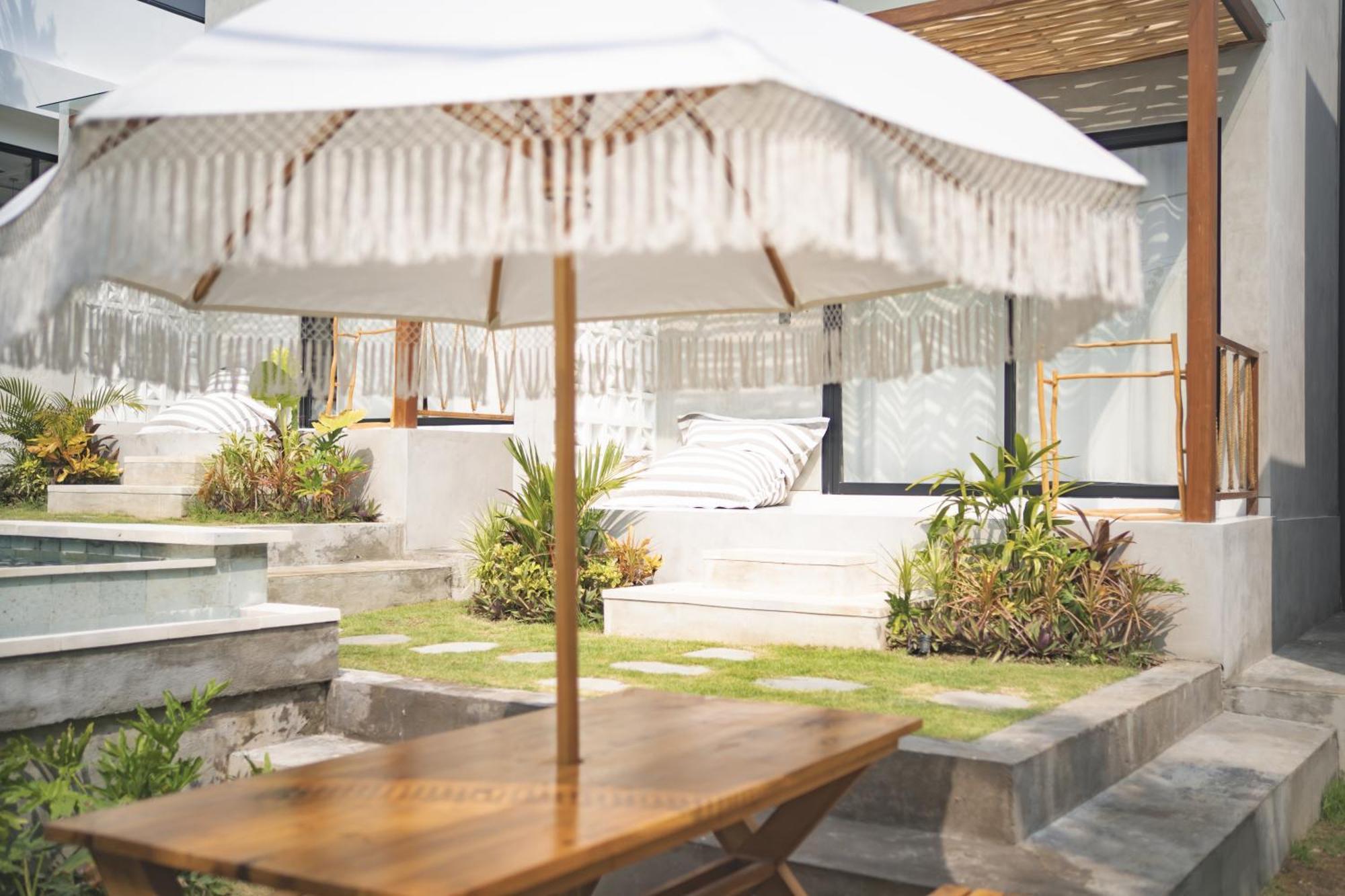 Cari Surf Camp & Studio'S Uluwatu Oda fotoğraf